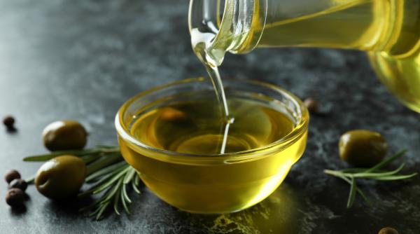 Superalimentul bogat în antioxidanți pe care ar trebui să îl consumi în fiecare seară pentru o memorie mai bună