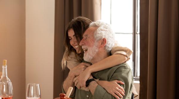 Elveția. O tânără româncă a stors peste 100.000 de franci de la un bătrân, cu povești siropoase: „Face parte din normalitate, banii curgeau“