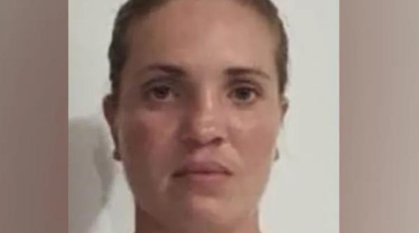 Poliția britanică, pe urmele unei românce: Marinela, acuzată că a furat o valiză cu bijuterii de 350.000 de lire sterline 