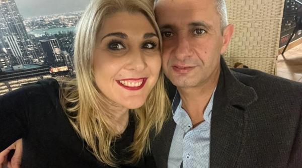 „Un caz la 10.000“. Un român și partenera sa, vedete în orașul spaniol Vigo: Au devenit părinți de tripleți