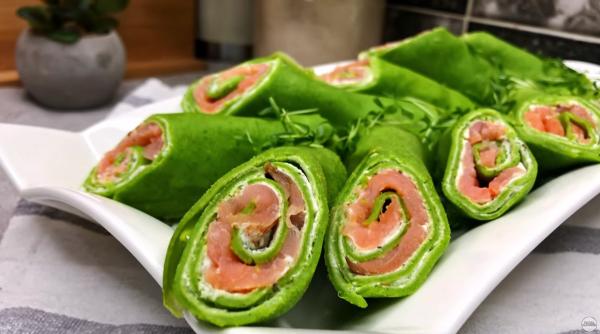 Clătite cu spanac, brânză de vaci și somon afumat - perfecte pentru o siluetă de vis