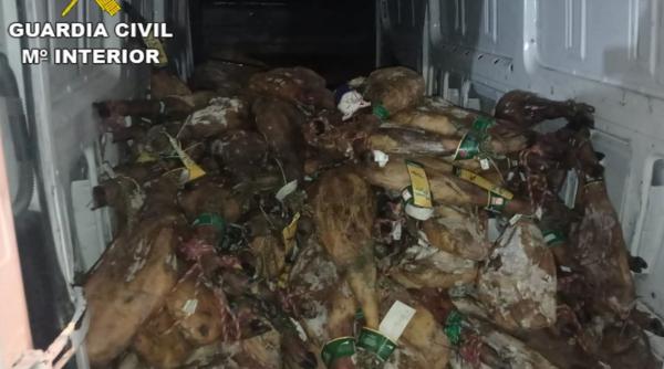 Doi hoți din Madrid au furat peste 700 de bucăți de jambon. Prada, estimată la 200.000 de euro