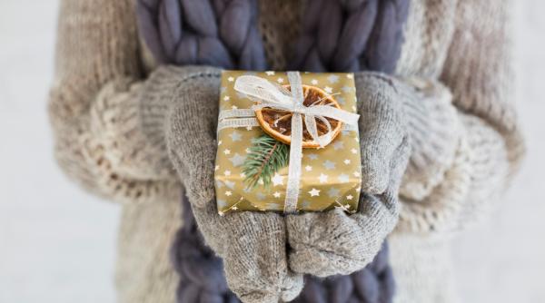 Horoscop special. Zodiile care își deschid inima și găsesc adevărata fericire în decembrie: Berbeci, această șansă este una la un milion!