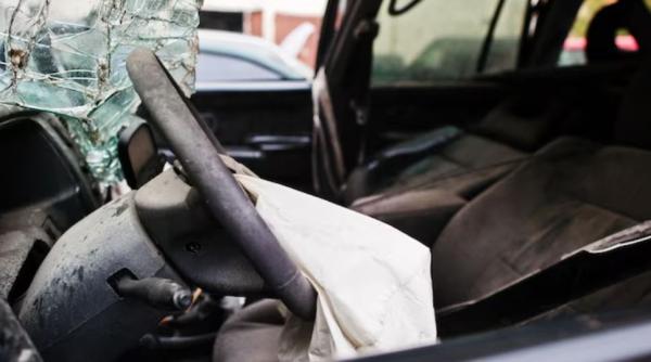 UPDATE. Accident grav cu un microbuz, pe DN1A; Planul Roşu de Intervenţie, activat: Cinci persoane rănite 