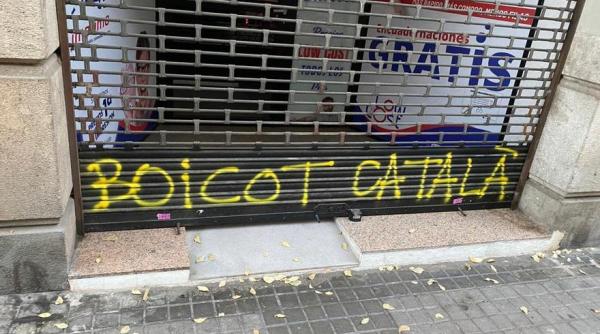 Afacerea unui român din Spania, vandalizată și boicotată la Barcelona pentru că angajații nu cunosc dialectul catalan. Bogdan a primit chiar amenințări