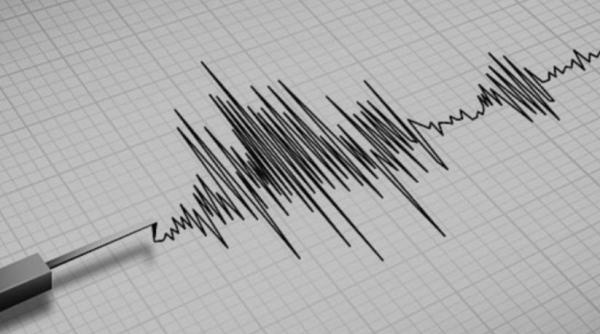 China a fost zguduită de cel mai puternic cutremur din ultimii 10 ani. Cel puțin 118 persoane au murit