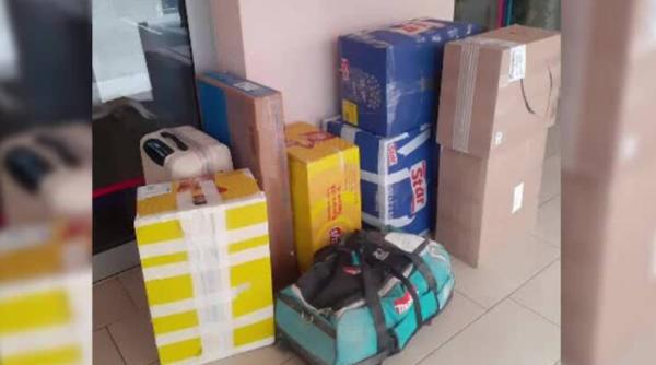 O curieră româncă din Austria, acuzată că a furat din coletele pe care trebuia să le livreze