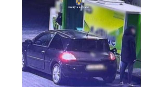 Un tânăr de 18 ani đin București și-a montat numere false pe mașină, a făcut plinul într-o benzinărie din Giurgiu, și a plecat fără să plătească