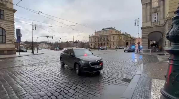 UPDATE. Atac armat în centrul orașului Praga. 15 morți și zeci de răniți la o universitate; „Trăgătorul a fost eliminat“ / VIDEO