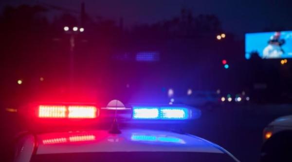 Un român din Italia, care jefuia minorii pe stradă, a atacat o patrulă de polițiști