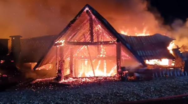 Tragedie la Ferma Dacilor: CSA Steaua întristată de pierderea unui copil de la club în incendiul devastator. „Suntem alături de toți”