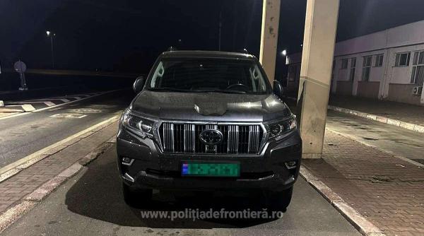 Român blocat la vamă, după ce a încercat să treacă frontiera cu un autoturism de 70.000 de euro căutat în Norvegia