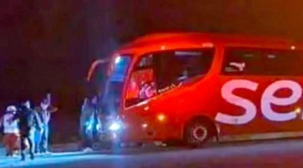 31 de persoane, răpite dintr-un autocar în drum spre frontiera cu SUA a Mexicului