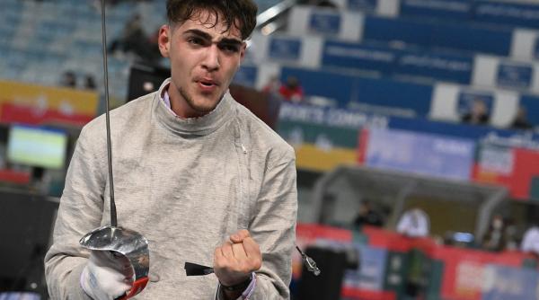 Românul Radu Nițu conduce clasamentul mondial la scrimă la juniori masculin