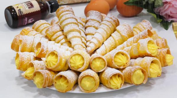 Rulouri umplute cu cremă de vanilie - Un desert gustos și simplu pentru toate gospodinele