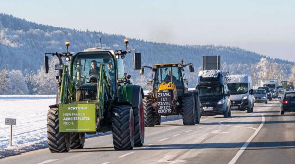 Protestul transportatorilor și fermierilor: 24 de dosare pentru instigare la violență, acuzații de presiuni politice asupra poliției