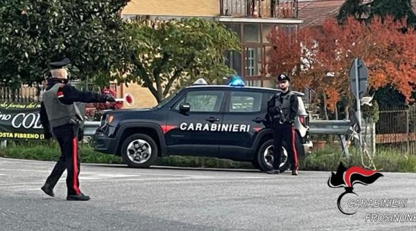 Un român din Italia a jefuit un restaurant, apoi a evadat cu o mașină furată