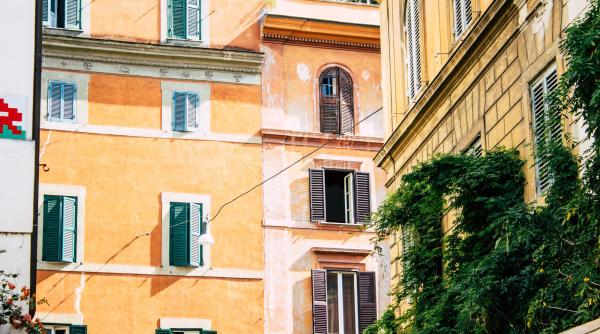 Ratele la creditele ipotecare din Italia scad pentru prima dată în ultimii doi ani