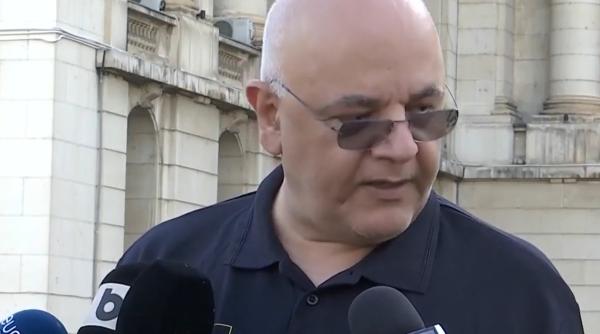 Raed Arafat a fost în același avion cu românul care a atentat la propria viață, după ce aeronava a aterizat pe aeroportul Otopeni