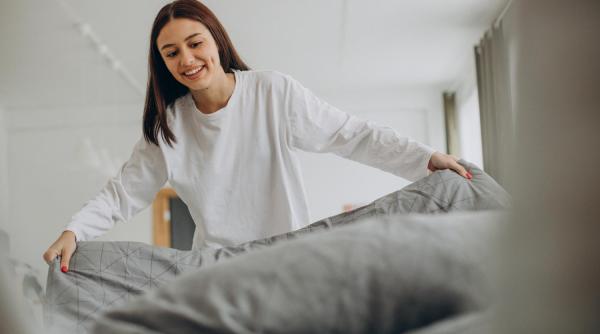 Scapă de călcatul rufelor: Ce trebuie să faceți pentru ca lenjeria de pat să rămână moale și netedă; secretul este uscarea corectă