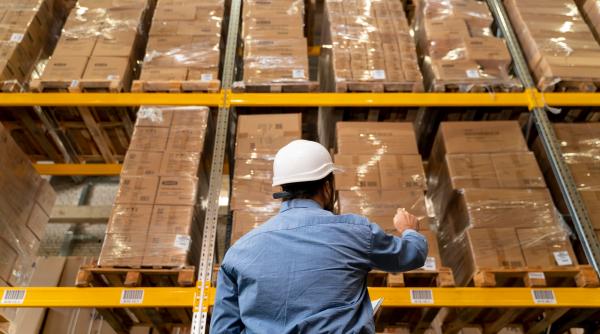 Compania americană Amazon, amendată în Franța pentru controlul prea strict al angajaților. Chiar și o pauză de 3 minute trebuia justificată