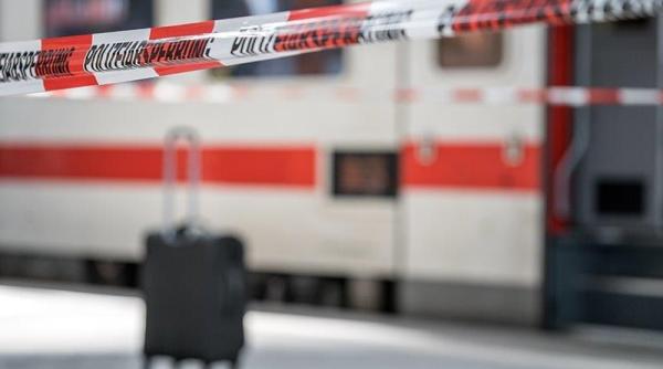 Alertă într-o gară din Germania, după ce un român a ieșit nervos din tren și a lasat bagajul în urmă