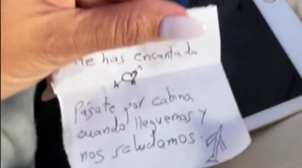 Gest controversat din partea unui căpitan de avion către o pasageră: „Vino în cabină imediat”