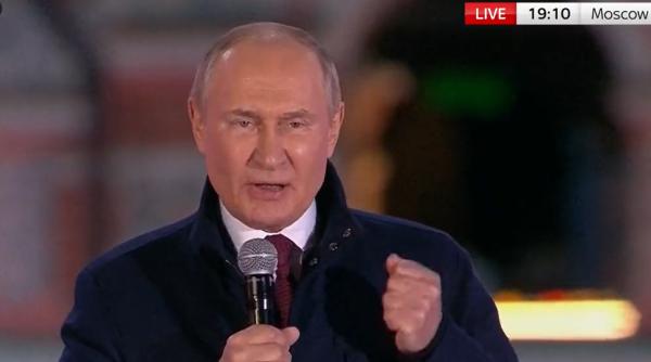 Putin spune că avionul rusesc cu prizonieri ucraineni a fost doborât de o rachetă americană Patriot