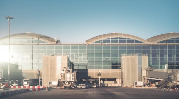 Fermierii germani au blocat accesul pe aeroportul din Frankfurt