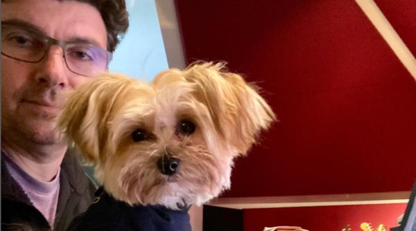 Un român a câștigat 19 Premii Grammy. Cine este acesta și care sunt marile vedete cu care lucrează