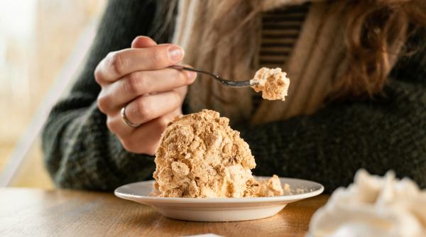 Topul celor mai apreciate prăjituri românești, de străini. Primul loc, desertul preferat al multor români