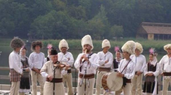 Românii din Valea Timocului, afectaţi de exploatarea minieră a companiei chineze Zi Jin, solicită sprijin de la Bucureşti şi UE