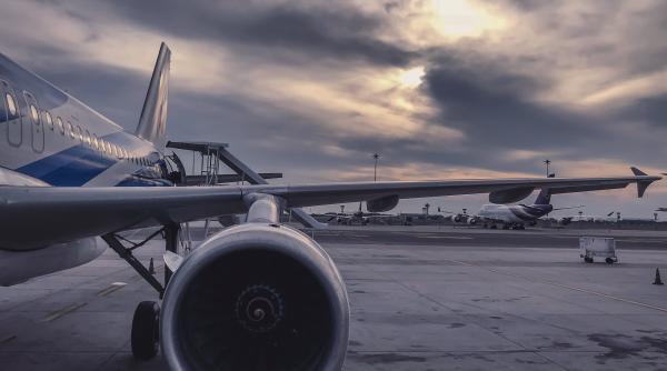 MAE, atenționare de călătorie în Germania. Greva personalului de la sol al companiei Lufthansa va afecta traficul aerian