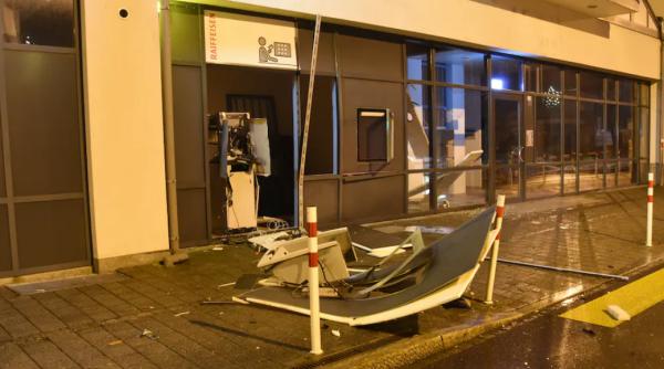 Trei români, condamnați pentru spargerea de bancomate în Germania, Belgia și Luxemburg. Au obținut peste 450.000 de euro