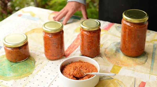 Rețetă Ajvar, zacuscă sârbească. O rețetă simplă și delicioasă