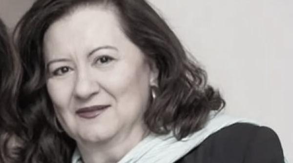 A murit Mioara Roman, fosta soție a lui Petre Roman, premier al României. Oana Roman: "Drum lin în lumină, mama mea bună și frumoasă"