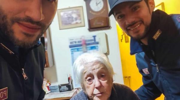 Doi carbinieri au devenit eroii unei bătrâne de 90 de ani care a sunat la 112 pentru că se simțea singură
