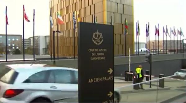 Refuzul României de a elibera un act identitate unui român stabilit în Franța, pe motiv că are domiciliul în alt stat, este contrar dreptului UE (CJUE)