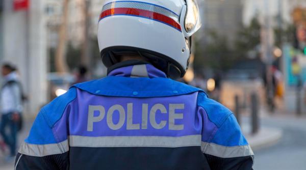 Franța. Un român a fost bătut și lăsat să moară sub un pod din Paris