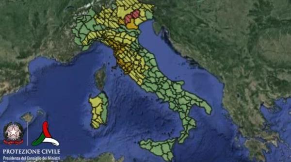 Alertă de vreme rea ​​în Italia: Cod roșu în Veneto, portocaliu în alte două regiuni. Mai multe școli au fost închise