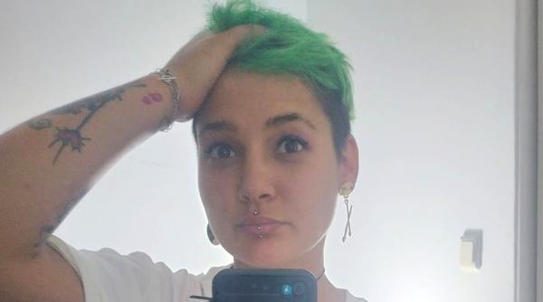 Procesiune impresionantă în memoria româncei Andreea Rabciuc, găsită moartă în Italia, la doi ani de la dispariție 