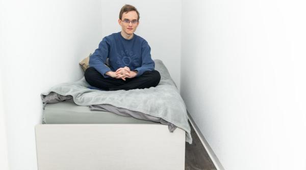 Suma exorbitantă pe care o plătește un student român pentru un studio minuscul de 27 mp2 în Olanda/ FOTO