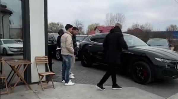 Accident Băicoi. Un tânăr a făcut praf o mașină de lux, la câteva ore după ce s-a lăudat pe Tik-Tok cu noua achiziție 