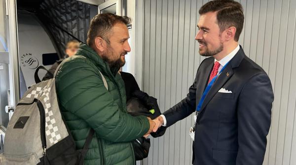 România se alătură spațiului Schengen: Primii pasageri din București au fost întâmpinați la Aeroportul Madrid-Barajas