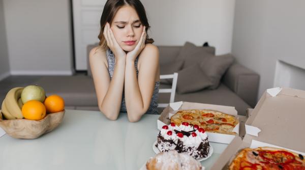 Opt sfaturi pentru a gestiona senzația de foame în timpul postului: Cum să rămâi sătul și sănătos