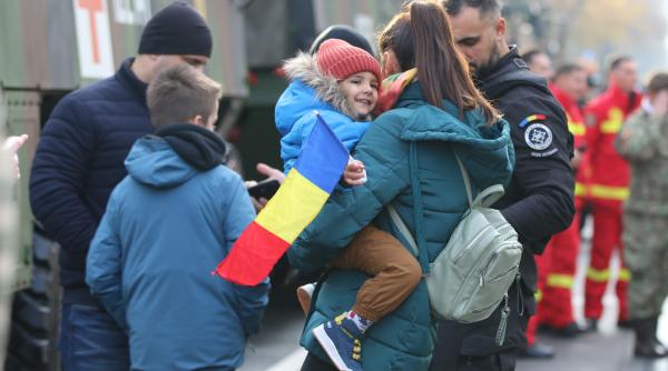 Întrebarea unei românce din străinătate: "De ce vă purtați urât când întâlniți un alt român?". Ce răspunsuri a primit