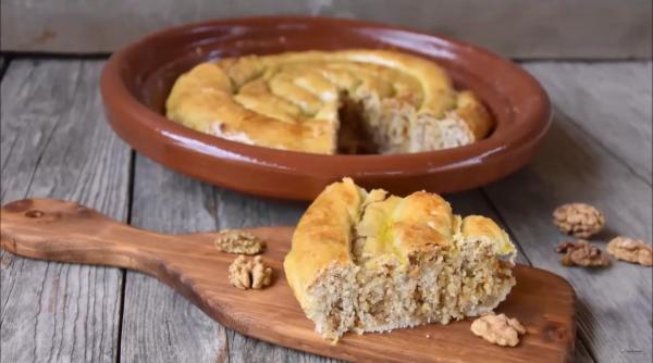 Rețetă delicioasă de plăcintă tradițională cu nucă de post: Pas cu pas pentru un desert perfect pentru orice ocazie!