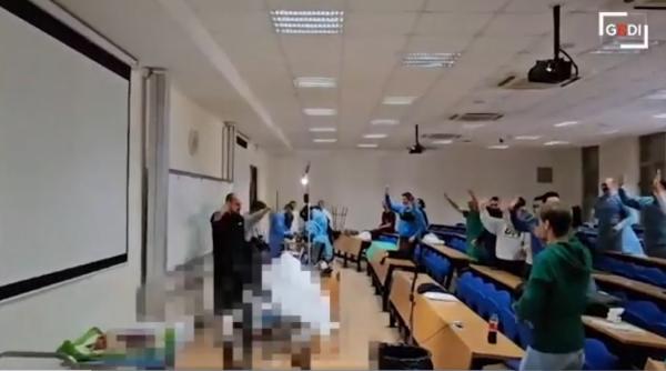 Medici italieni cântă și dansează în timpul unei autopsii. Videoclipul viral a stârnit controverse 