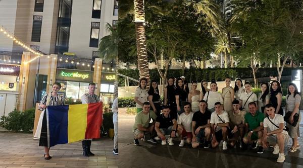 Membrii ansamblului folcloric ”Florile Visei” se întorc astăzi în țară cu aeronava lui Marcel Ciolacu