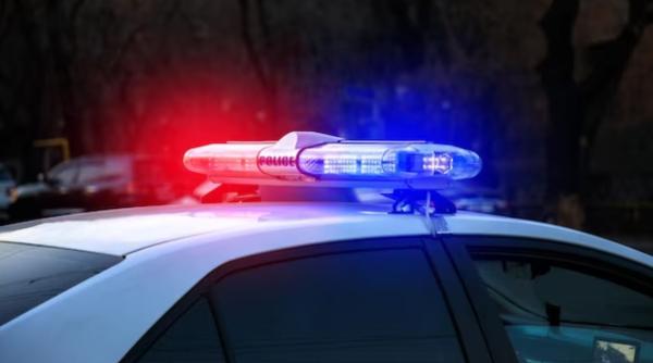 Un individ a încercat să tâlhărească o bancă din Italia folosind un pistol de jucărie. ”Am reușit să îl conving să se predea poliției” / VIDEO